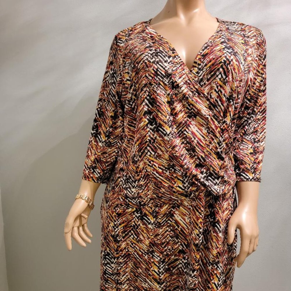 Elementz Woman Multi-Color Faux Wrap Dress Size 3x